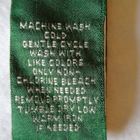 Tee - Picture 4 of 4